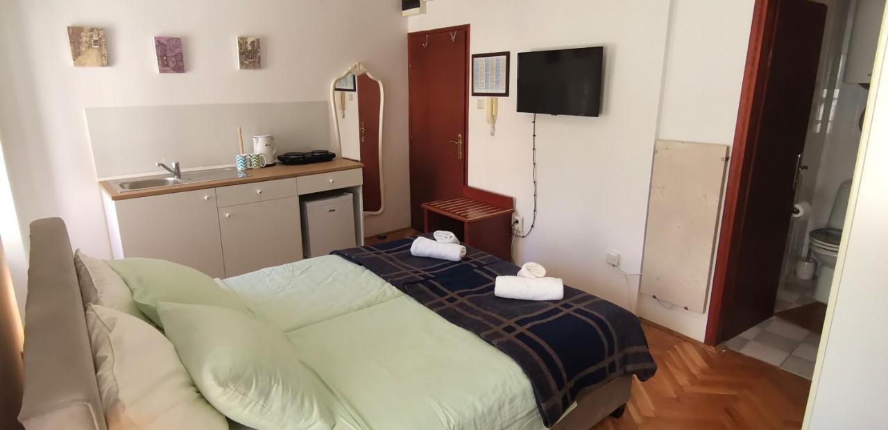 Studio Apartment L&G Rovinj Ngoại thất bức ảnh