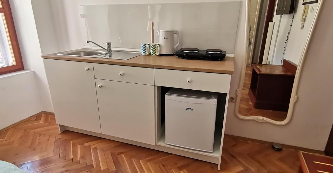 Studio Apartment L&G Rovinj Ngoại thất bức ảnh